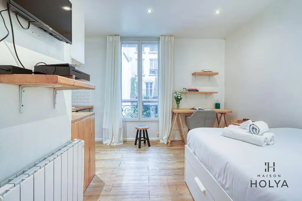 Apartment Le Studieux - A Oberkampf - 82b Paris